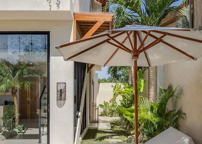 New Spacious 3br Designer Villa, Heart Of * Uluwatu (Bali)