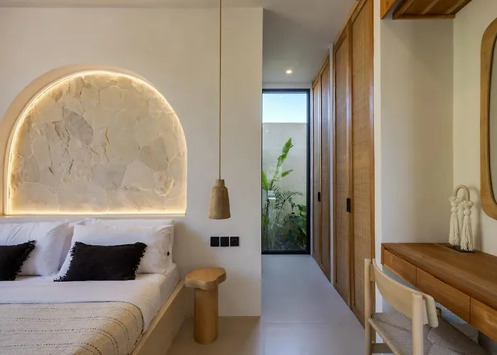 New Spacious 3br Designer Villa, Heart Of Villa *